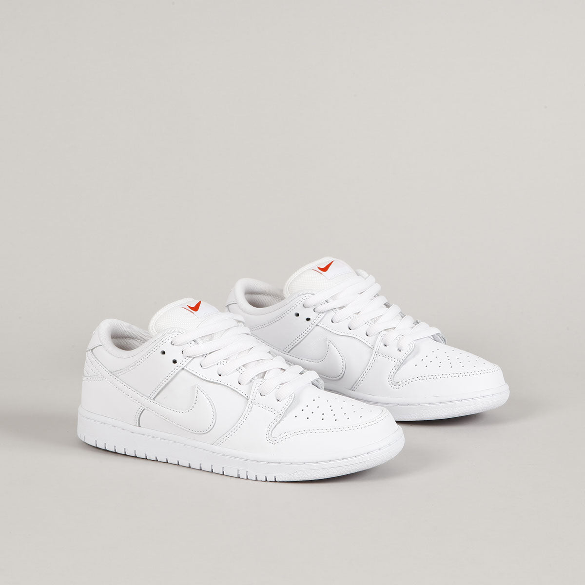 Nike SB Dunk Low Pro ISO White White