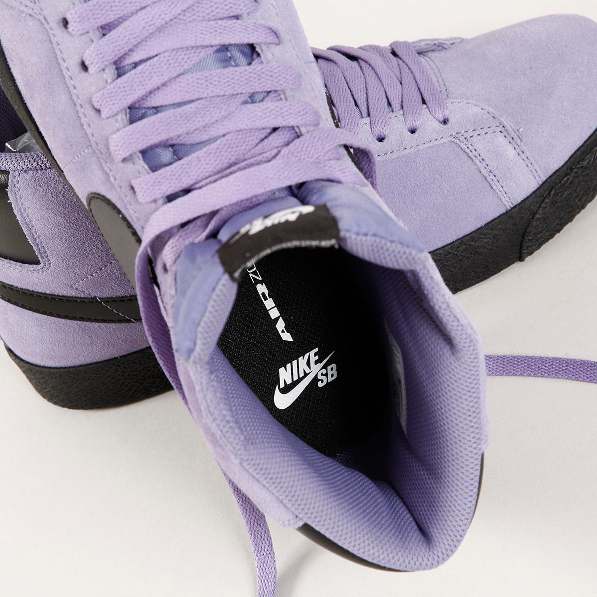 Nike SB Blazer Mid Dusty Amethyst Black