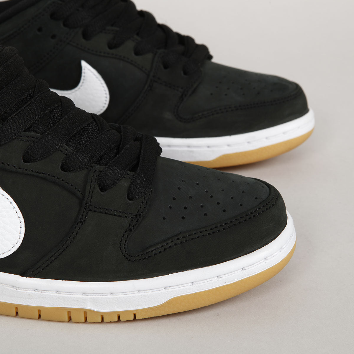 Nike SB Dunk Low Pro Black White