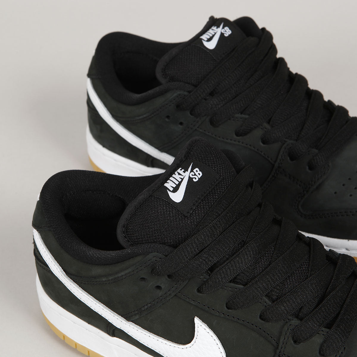 Nike SB Dunk Low Pro Black White