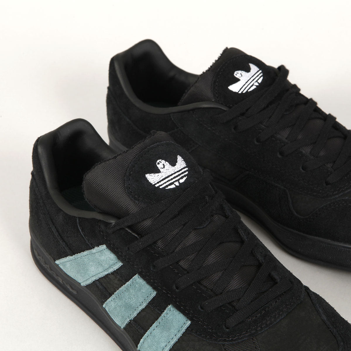 Adidas Aloha Super Core Black Preloved Teal – POPNAME