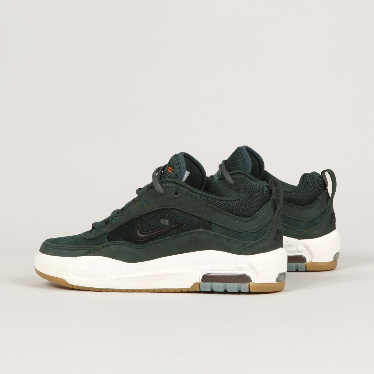 Nike SB Air Max Ishod ISO Deep Fir Black