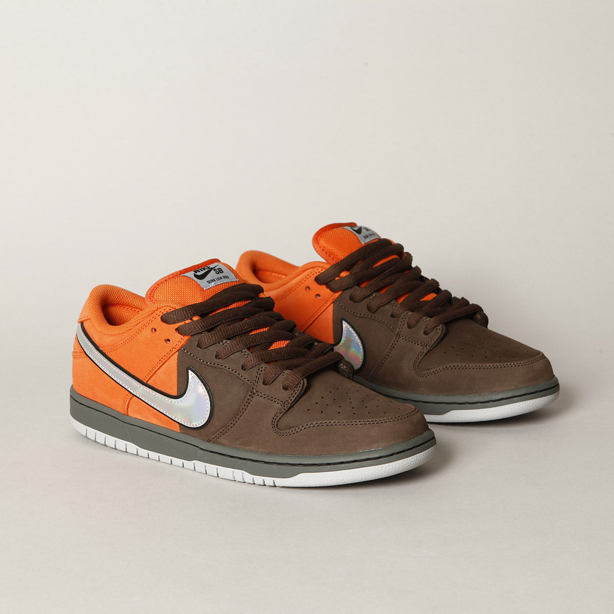 Nike SB Dunk Low Pro "Fast Pass" Orange