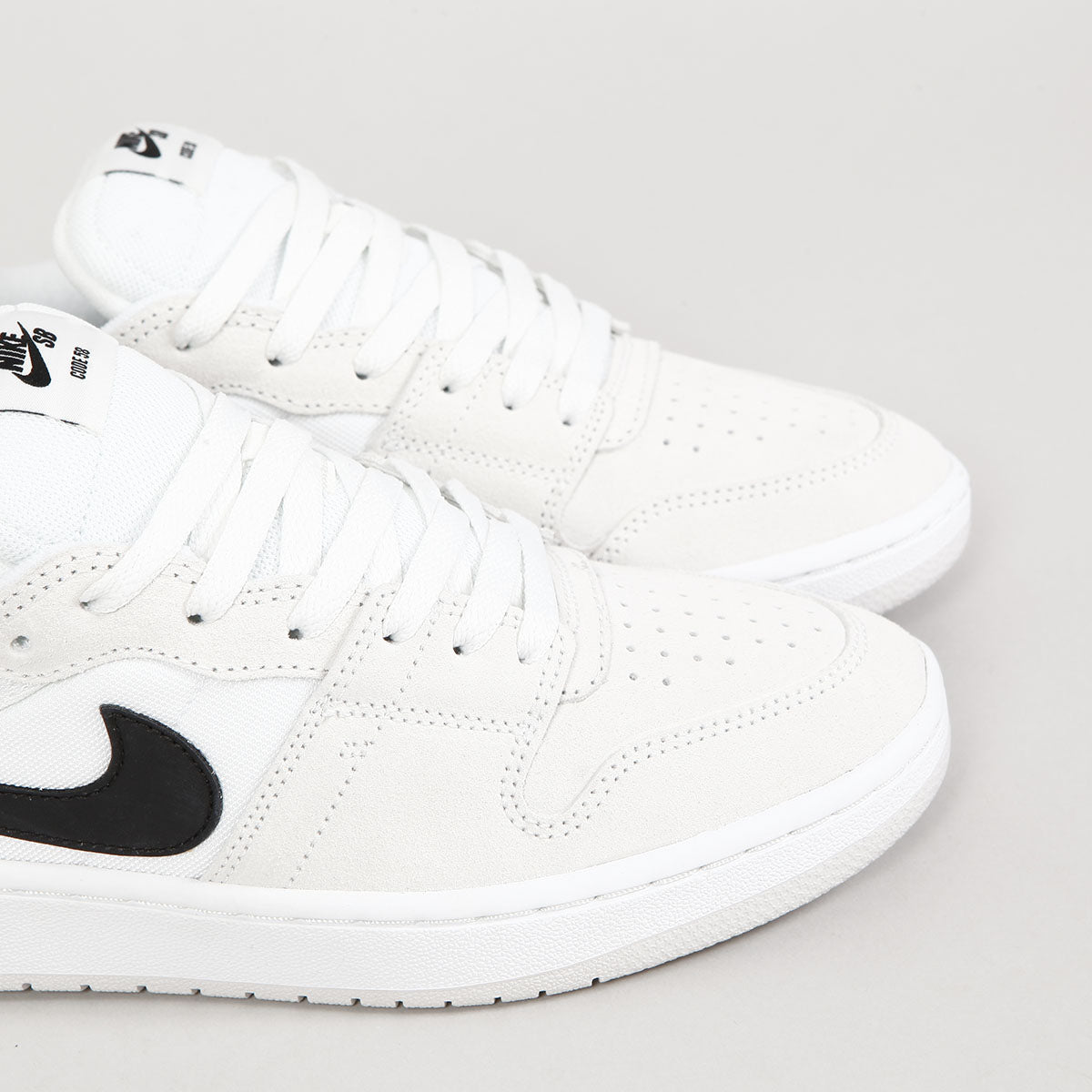 Nike SB Code 58 White Black